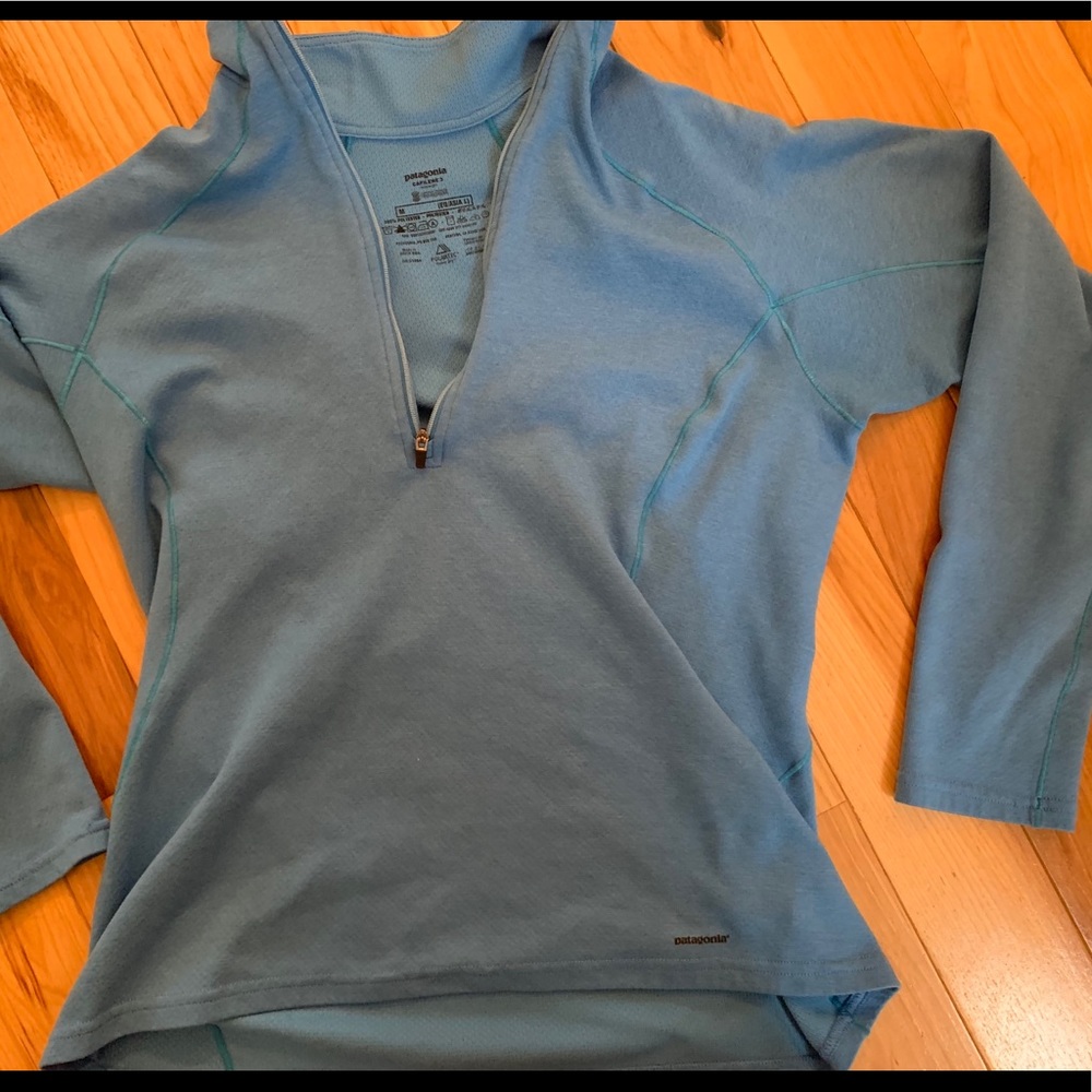 Patagonia capilene base layer jacket